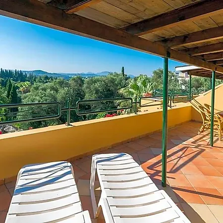 Yannis Hotel 4*