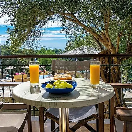 Hotel Yannis Liapades